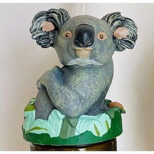 VTG 1999 Drinkworks Cup topper Disney's Animal Kingdom Koala Collectible series